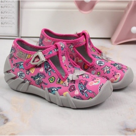 Hausschuhe für Mädchen mit rosafarbenem Befado-Verschluss