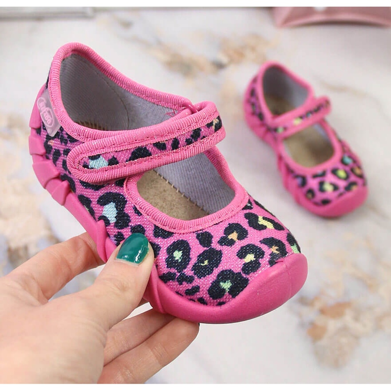 Mädchenhausschuhe mit Klettverschluss rosa Pantherrosa Befado