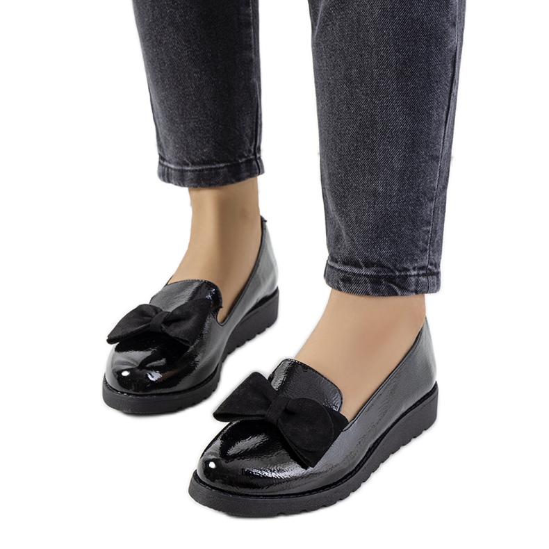 BM Voeren schwarz lackierte Schuhe