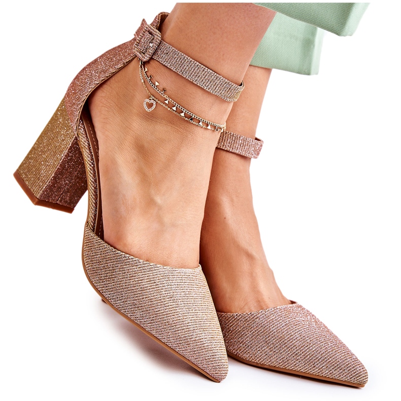 WS1 Glänzende Pumps auf einer Stange Dunkelgold Amira golden