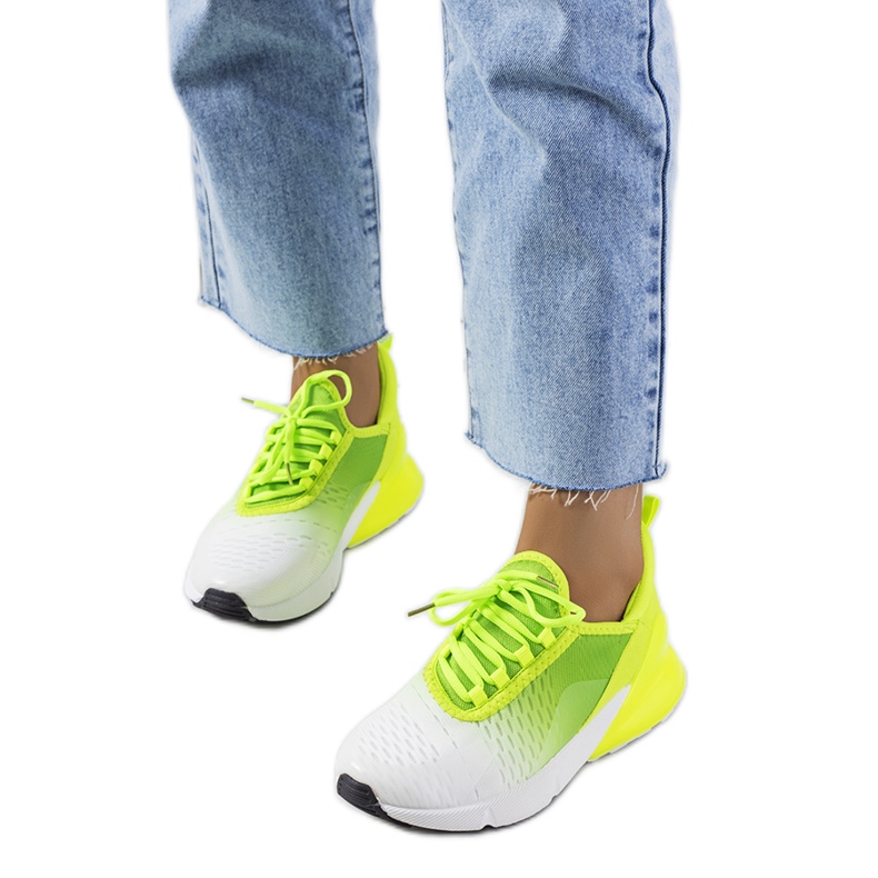 Sportliche Turnschuhe von Glaner in Grün weiß