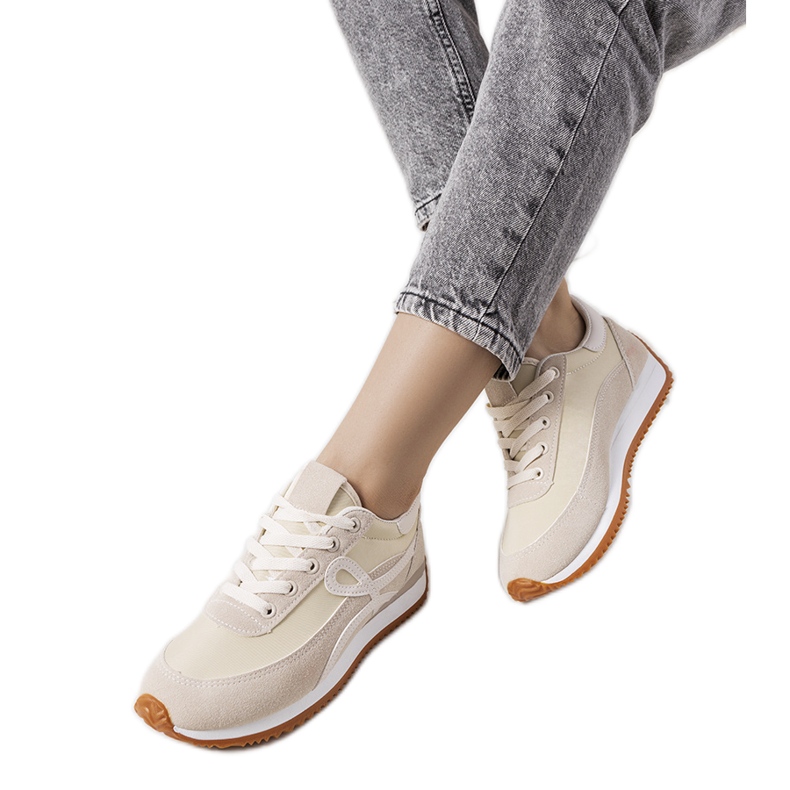 Beige Turnschuhe für Frauen Lesina