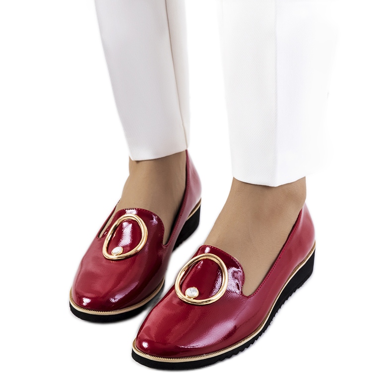 Rot lackierte Kadyro-Schuhe