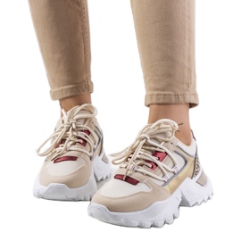 Beige Turnschuhe von Amarillo golden