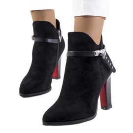 Schwarze Deshi High Heels