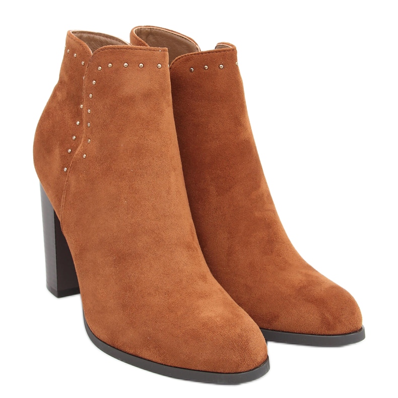 Hochhackige Stiefel von Nora Camel braun