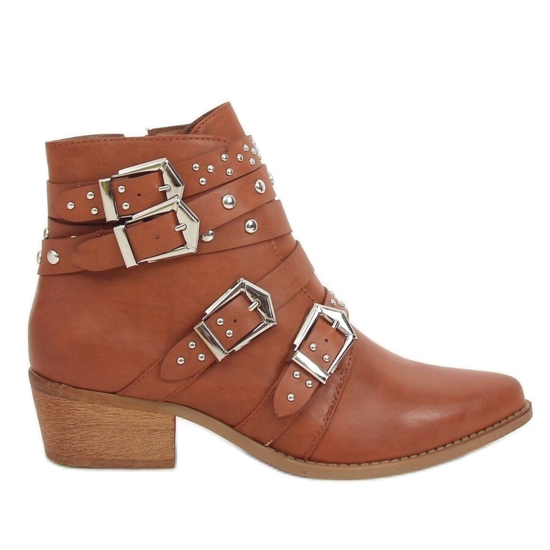 Stiefel mit Nieten in Yucatan Brown braun