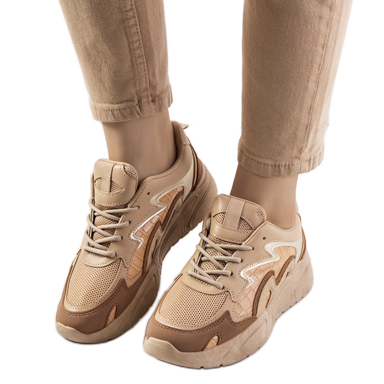Brito braune Turnschuhe beige