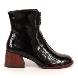 Stiefel auf Absätzen Vinceza W JAN137 schwarz lackiert