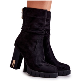 PG1 Wildleder Hohe Stiefel Auf Einem Absatz Schwarz Volter