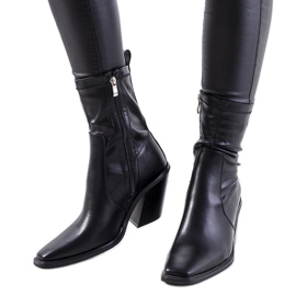 Schwarze Stiefel mit hohem Absatz von Livrame