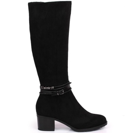 Warme Damenstiefel aus schwarzem Wildleder Jezzi