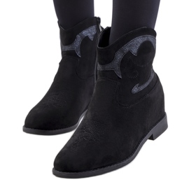 Velhas schwarze Cowboystiefel