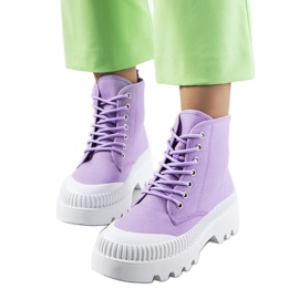 Lila Turnschuhe von Roxo