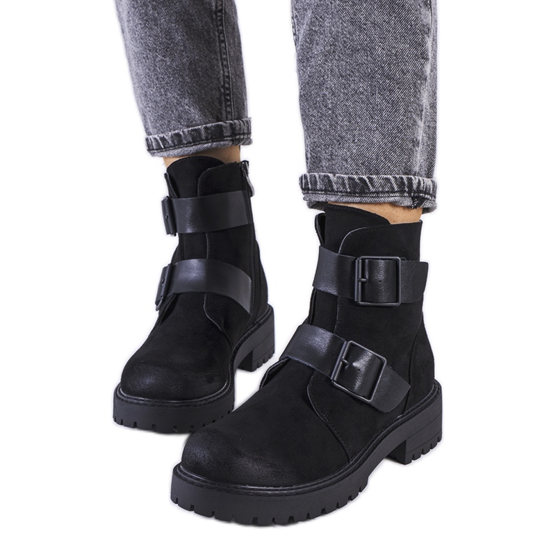 Schwarze Stiefel aus Öko-Wildleder von Leurbost