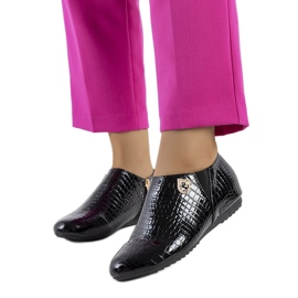 Schwarz lackierte Nelec Schuhe