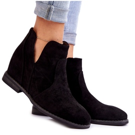 S.Barski Schwarze Henriette-Wildlederstiefel mit Ausschnitten an einem flachen Absatz