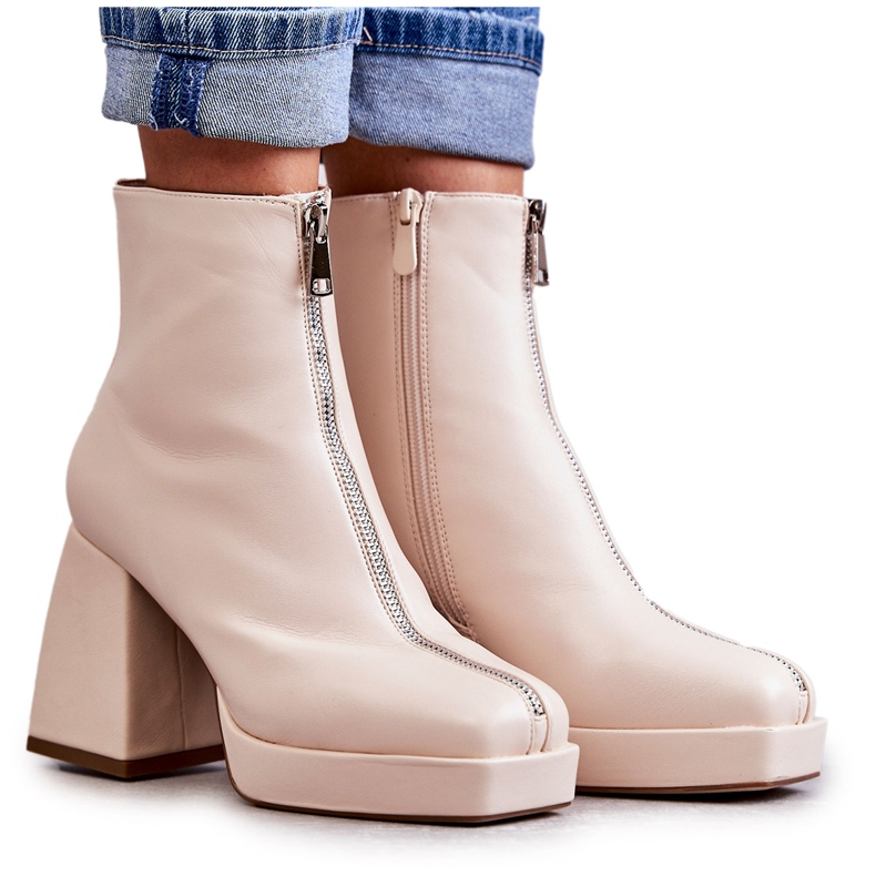 Damenstiefel auf klobigen Absätzen mit Reißverschluss Beige Carrera