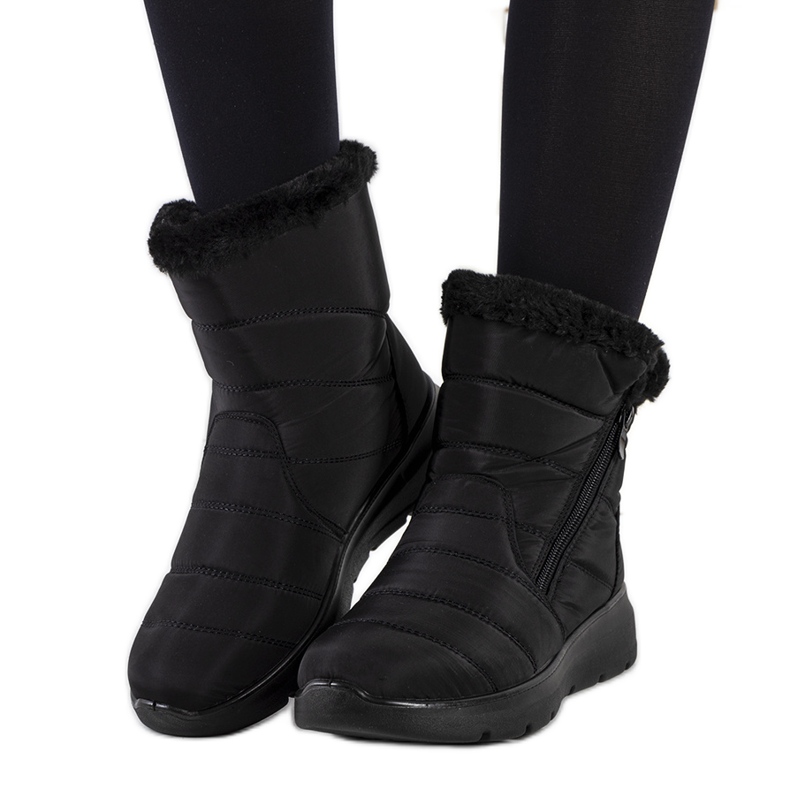 Schwarze Steppstiefel von Blibrey