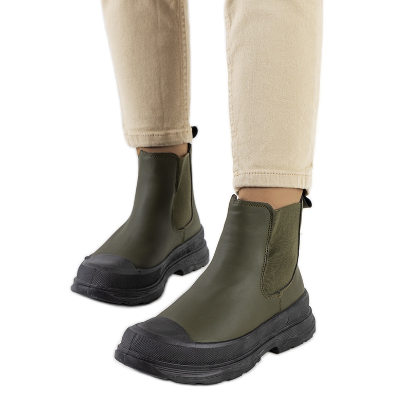 Grüne Chelsea Boots aus Kunstleder von Loree