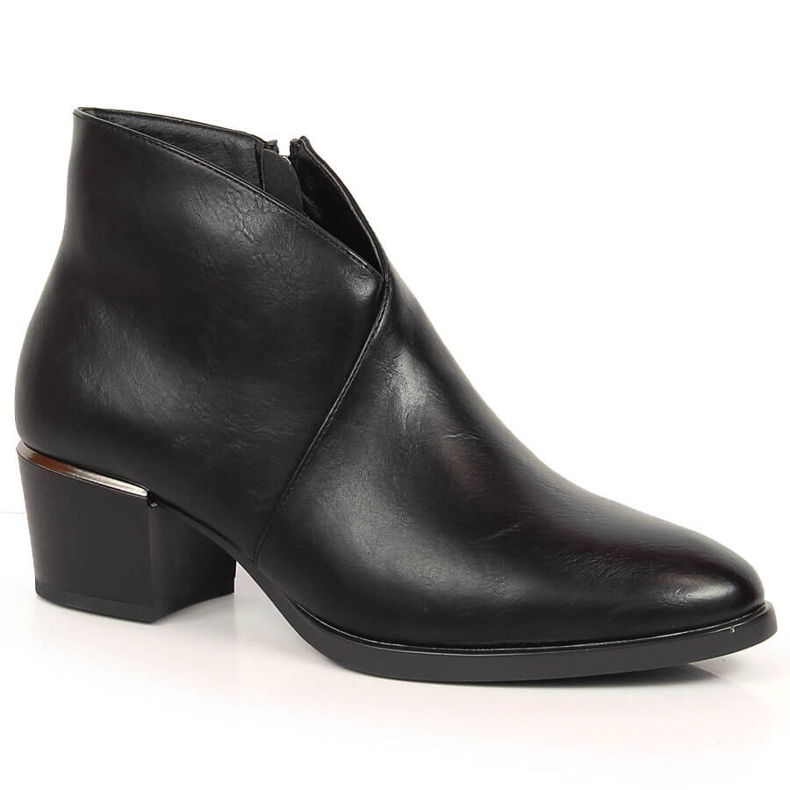 Isolierte beige Damenstiefel Vinceza JAN151A schwarz