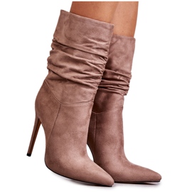 Geknitterte Damenstiefel Braune Laguna-Stiefel beige