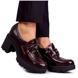 PL5 Elegante Schuhe auf einer Säule mit Silberdekor, bordeaux Harmell rot