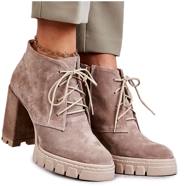 Modischer Wildleder Schnürstiefel Beige Selma