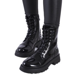 Trapper mit schwarzer Polperro-Lackierung