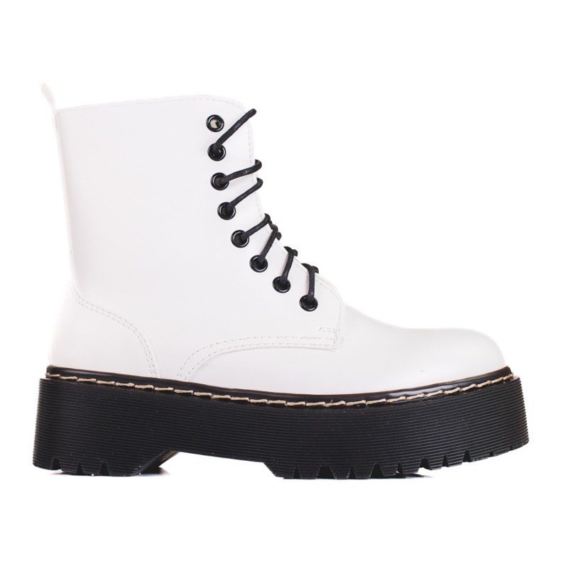 Weiße Shelovet-Damentaschen auf der Plattform geschnürt