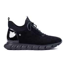 Leichte Turnschuhe von Vinceza schwarz