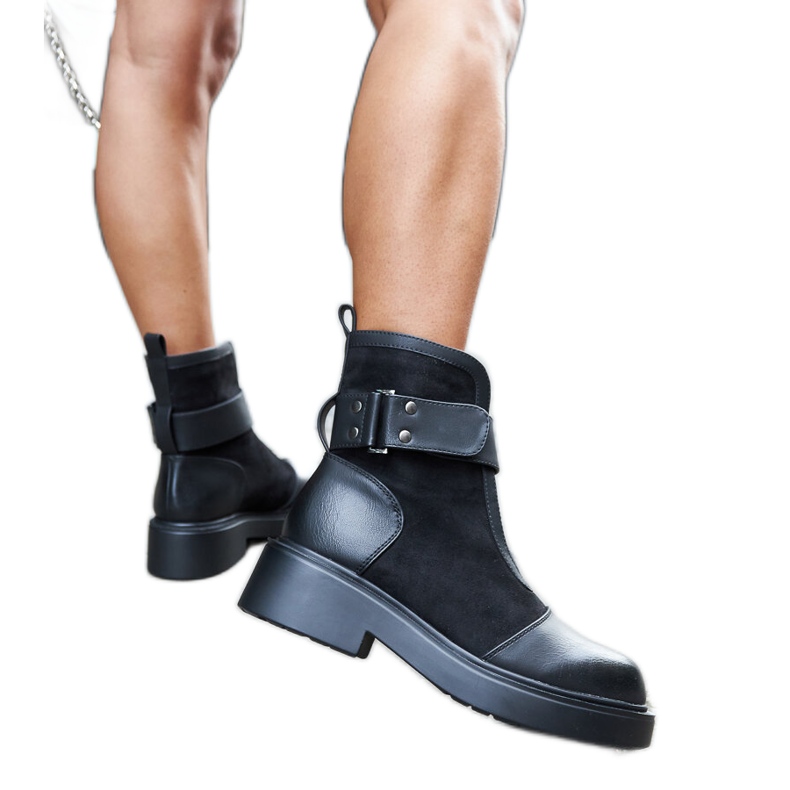 Schwarze Damenstiefel von Elbika