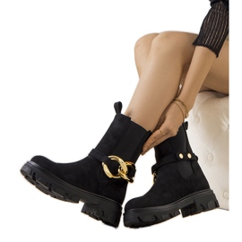 Schwarze Stiefel auf hoher Mellem-Sohle