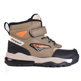 Schnürstiefel für Jungen, isoliert Shelovet beige