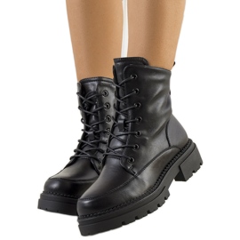 Calders schwarze Fallensteller