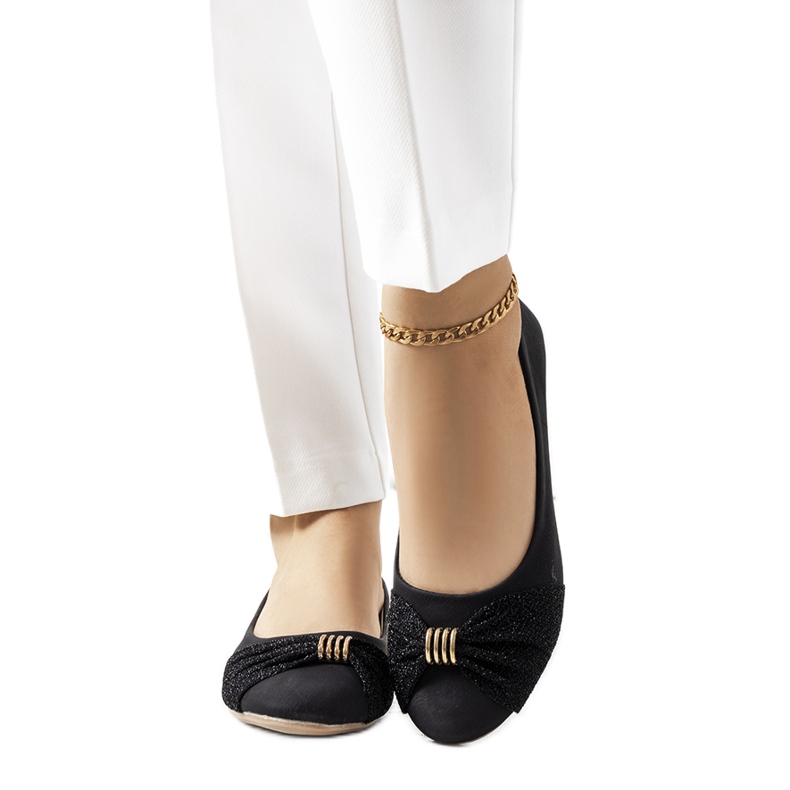 PA1 Schwarze Ballerinas mit glänzendem Like-Myself-Ornament