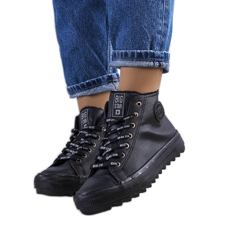 Schwarze isolierte Turnschuhe Big Star EE274110