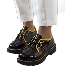 PA1 Schwarz-gelb lackierte Kuzem-Schuhe