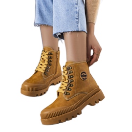 Kamelfarbene isolierte Stiefel LCJ-22-44-1339L Lee Cooper beige