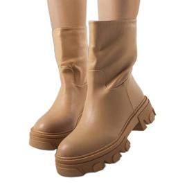 Nasidi braun gefütterte Stiefel beige