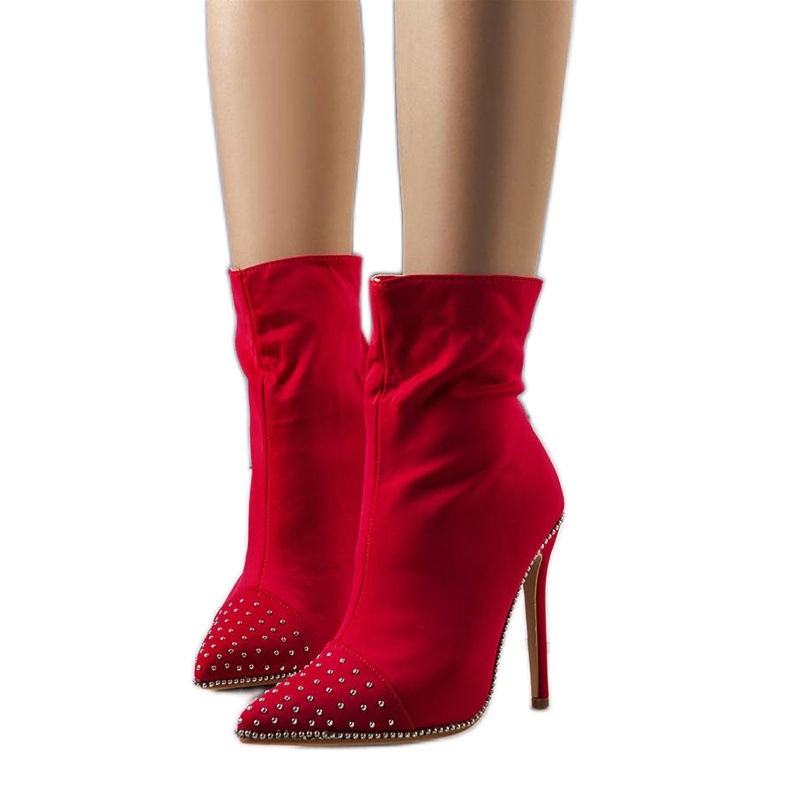 BM Rote Stiefel auf einem Flegrea-Absatz