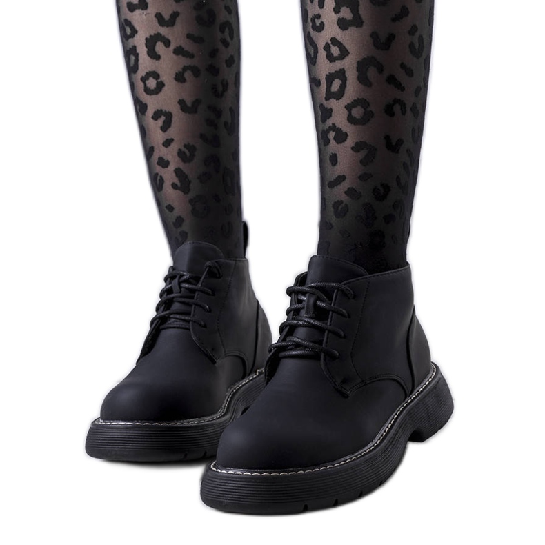 PA1 Schwarze isolierte Stiefel von Savino