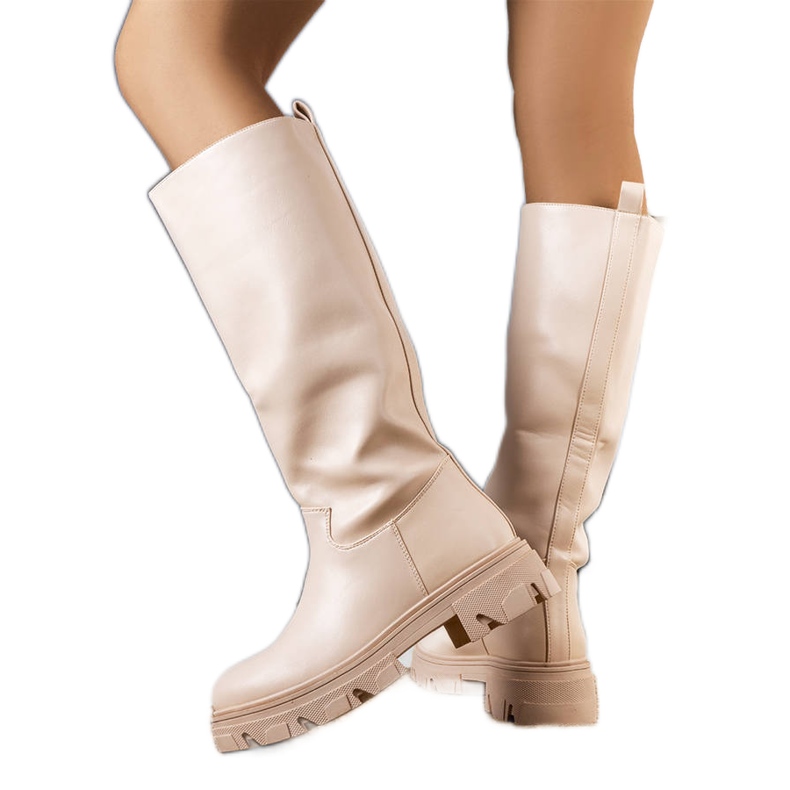 Beige isolierte Stiefel von Romelio