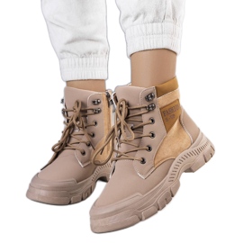 Fordla braune isolierte Stiefel beige