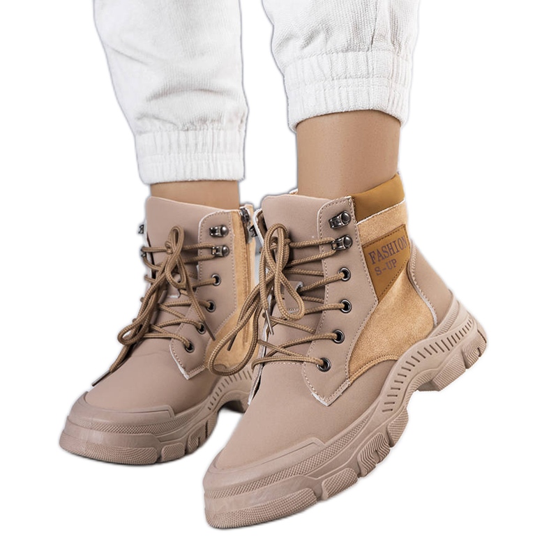 Fordla braune isolierte Stiefel beige
