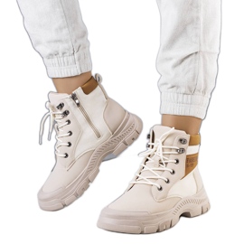 BM Fordla beige isolierte Stiefel