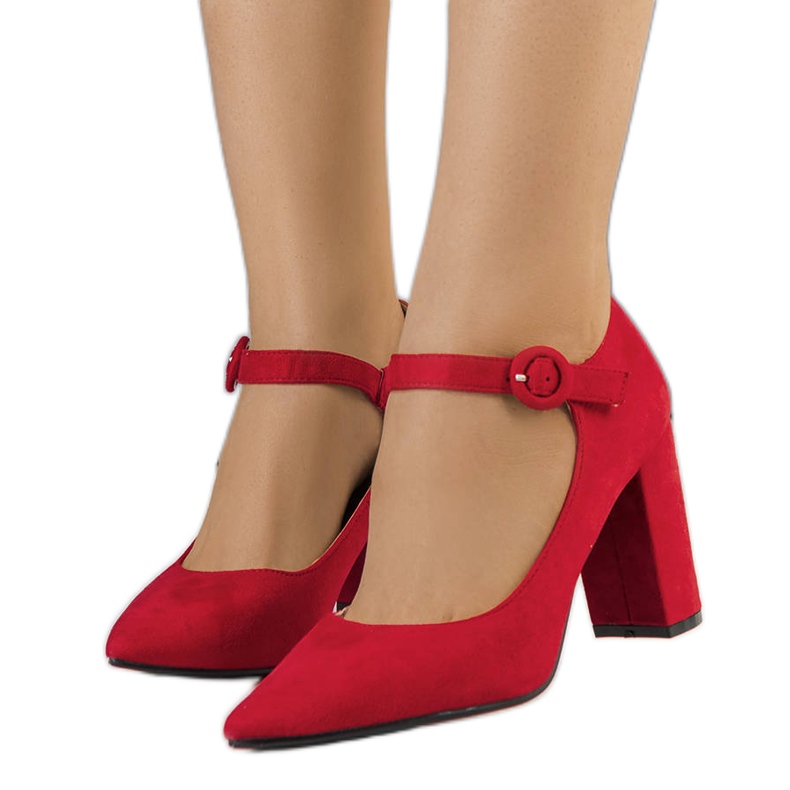 PA1 Rote Pumps an der Keller Post