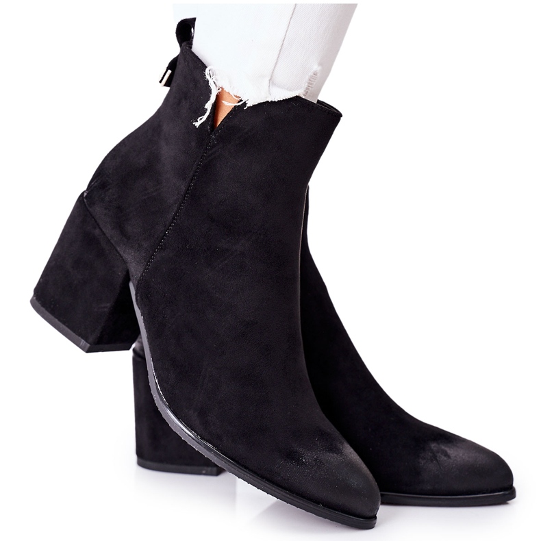 Vinceza Damenstiefel mit Absatz Wildleder Schwarz Carrick