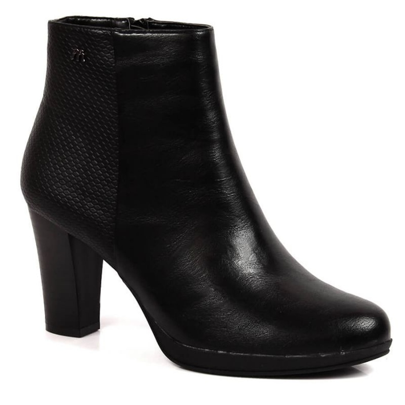 Isolierte High Heels M.Daszyński W SAN8B schwarz