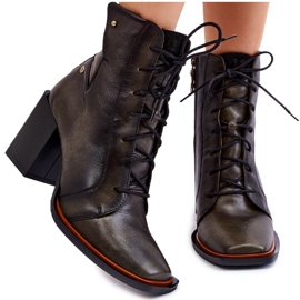 Klassischer Leder-Schnürstiefel Maciejka 05667-09 Grün